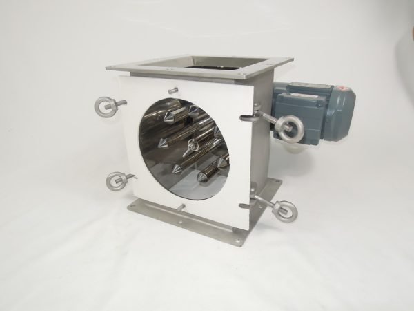 Housing Magnet - Image 2